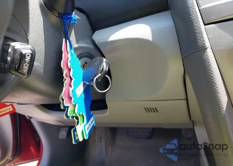 2011 Toyota Camry Le z USA, uszkodzony, nr VIN 4T1BF3EK3BU173456